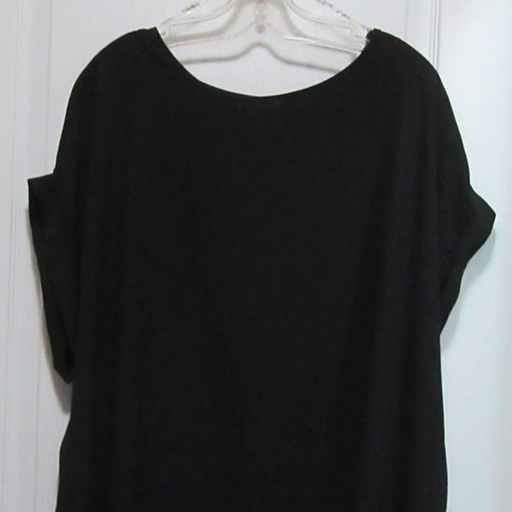 Brand new Black Cap sleeve top size 1X & 2X